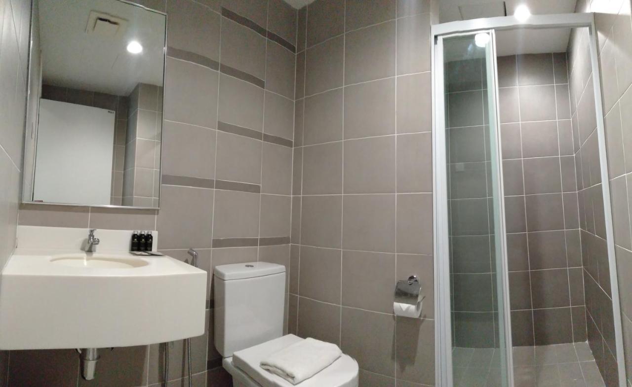 รีบิเนสซี Utmkl Hotel กัวลาลัมเปอร์ ภายนอก รูปภาพ