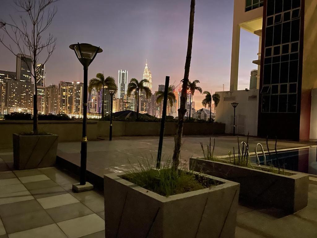 รีบิเนสซี Utmkl Hotel กัวลาลัมเปอร์ ภายนอก รูปภาพ